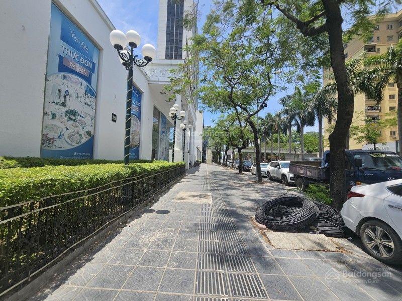 Cần bán siêu phẩm nhà,đất vàng,mỹ đình dt 1.520m2 giá hơn 300tr/m2 full thổ cư ở lâu dài vị trí đẹp