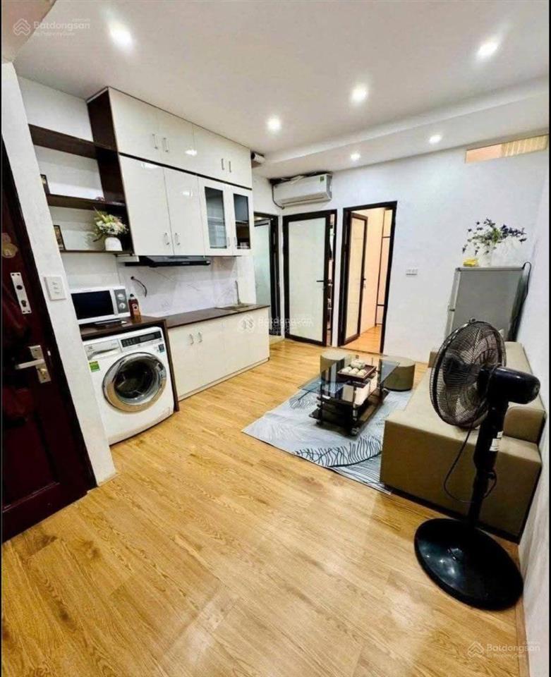 Bán siêu phẩm ccmn trần duy hưng lô góc 3 thoáng full pccc dòng tiền 940 triệu/năm. dt 65m2
