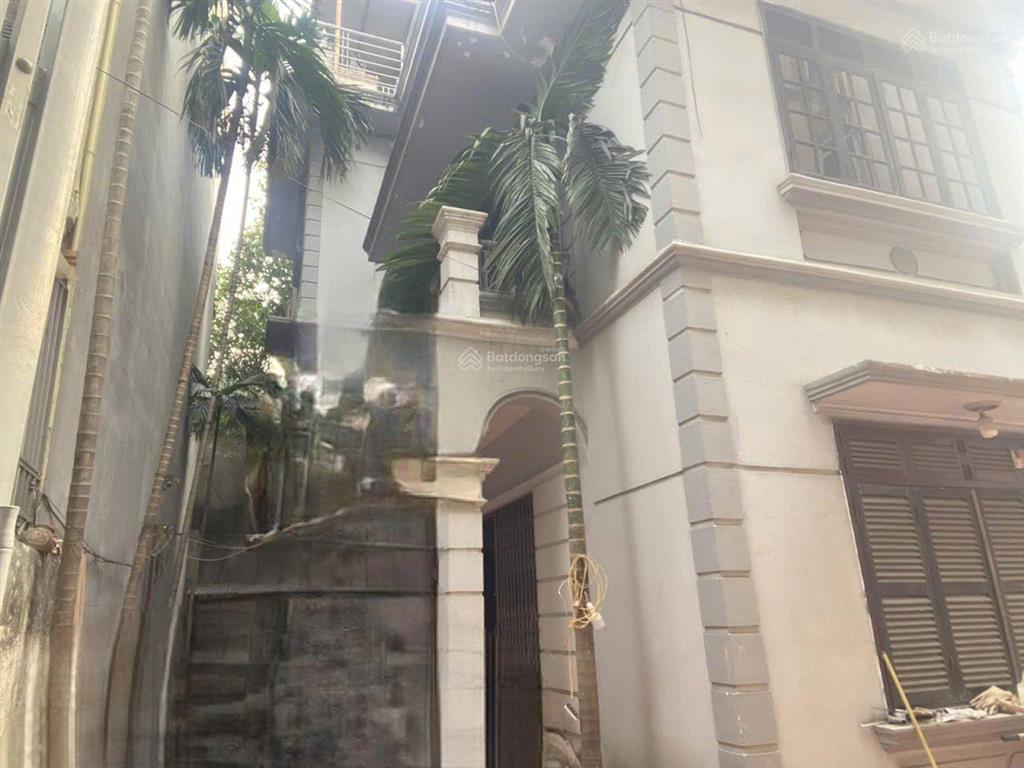 Cho thuê nhà/đất nguyễn ngọc vũ 300m mặt tiền 15m kinh doanh đỉnh vị trí trung tâm