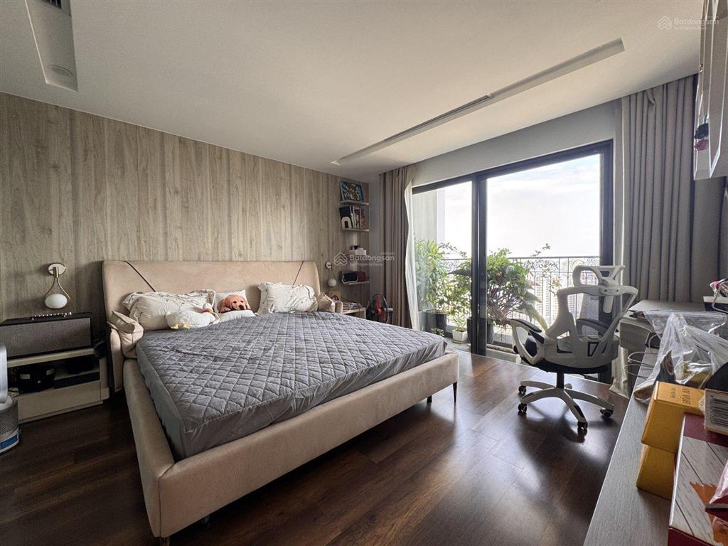 Cần thanh khoản sớm căn hộ chung cư 3pn, 3wc, 190m² tại sunshine riverside, giá ưu đãi 19,9 tỷ