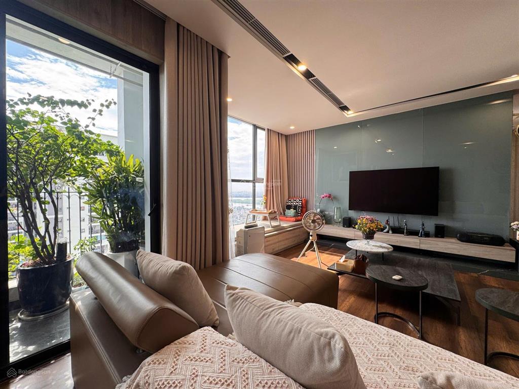 Cần thanh khoản sớm căn hộ chung cư 3pn, 3wc, 190m² tại sunshine riverside, giá ưu đãi 19,9 tỷ