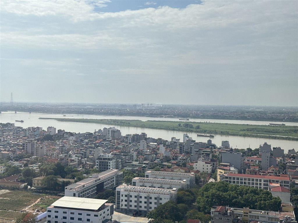 Cần thanh khoản sớm căn hộ chung cư 3pn, 3wc, 190m² tại sunshine riverside, giá ưu đãi 19,9 tỷ