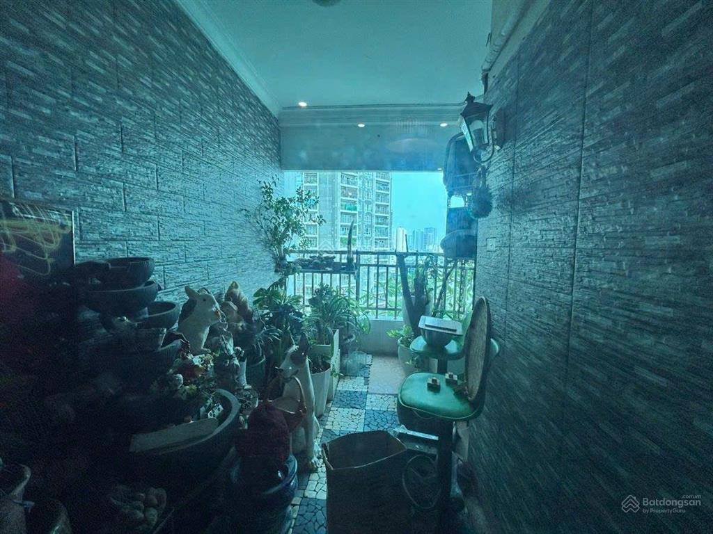 Cần bán gấp căn hộ 3pn, 3wc, 152,5m2 tại phố hoàng đạo thúy, giá cực chất 13,9 tỷ vị trí đắc địa