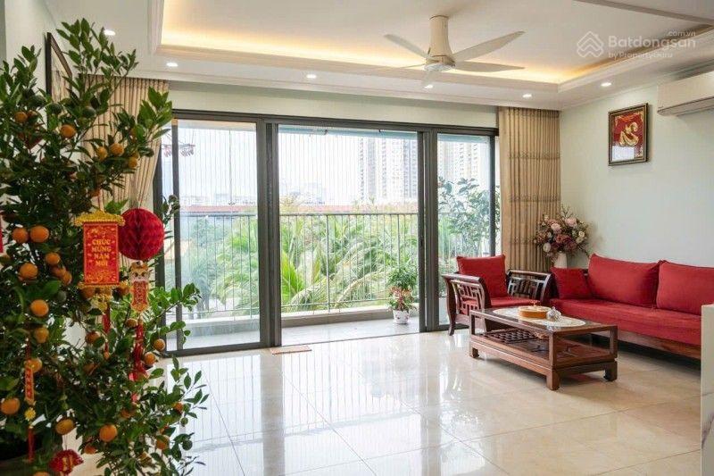 Bán biệt thự 4pn, 3wc, 146m2 tại ngọc khánh, ba đình, hà nội, giá 42,6 tỷ đường ô tô tránh/dừng đỗ