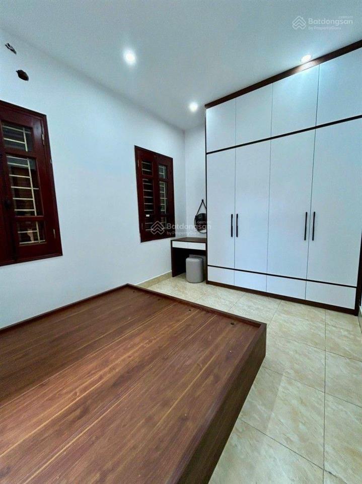 Bán nhà riêng tại phố chùa bộc, giá ưu đãi 12,9 tỷ, 40 m2, nội thất đầy đủ