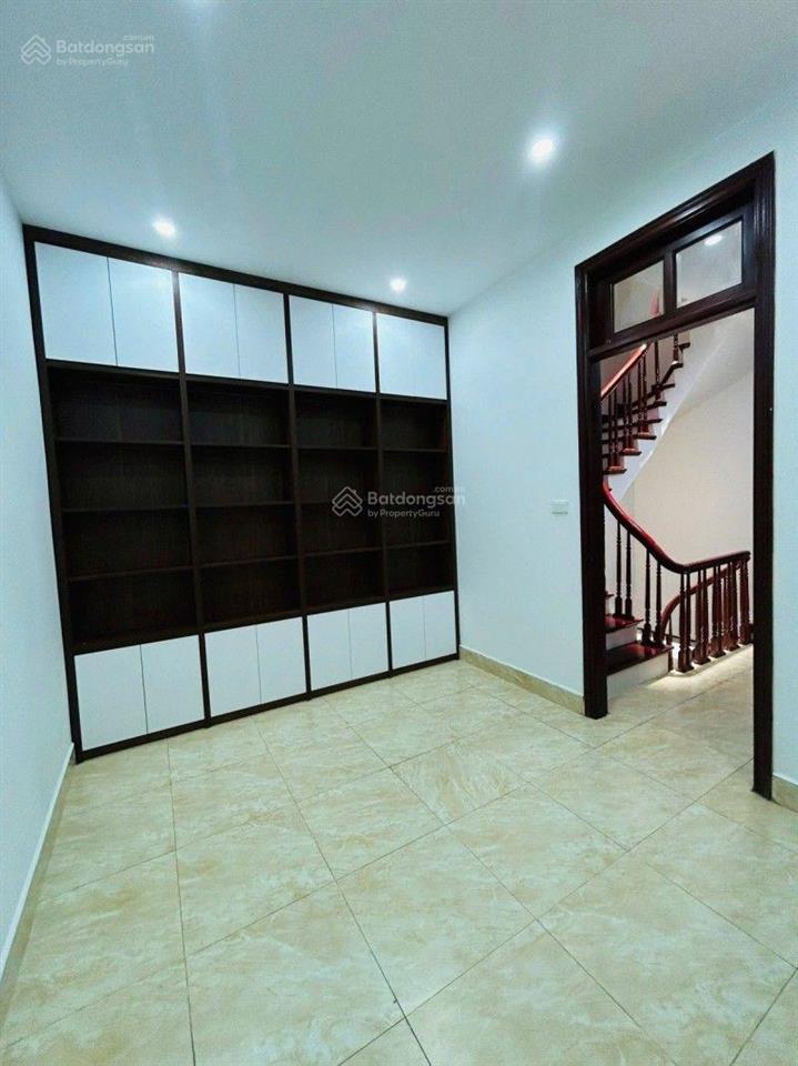 Bán nhà riêng tại phố chùa bộc, giá ưu đãi 12,9 tỷ, 40 m2, nội thất đầy đủ