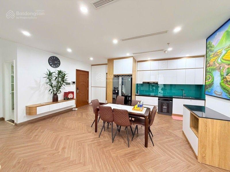 Chính chủ cần bán căn hộ 3pn, 2wc, 133m2 tại royal city, thanh xuân, hà nội, 20,5 tỷ view đẹp tòa