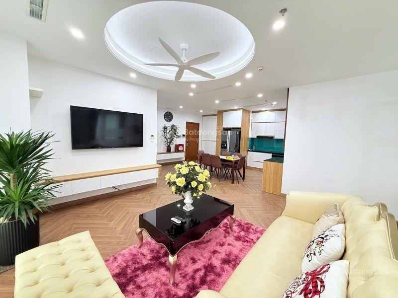Chính chủ cần bán căn hộ 3pn, 2wc, 133m2 tại royal city, thanh xuân, hà nội, 20,5 tỷ view đẹp tòa