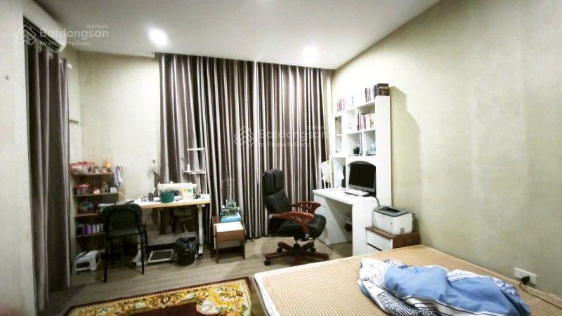 Nhà có việc cần bán gấp căn hộ chung cư cao cấp siêu rộng hà nội 206m2, 4pn 4wc, vị trí vàng 12.3tỷ
