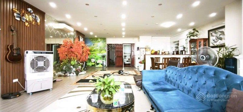Nhà có việc cần bán gấp căn hộ chung cư cao cấp siêu rộng hà nội 206m2, 4pn 4wc, vị trí vàng 12.3tỷ