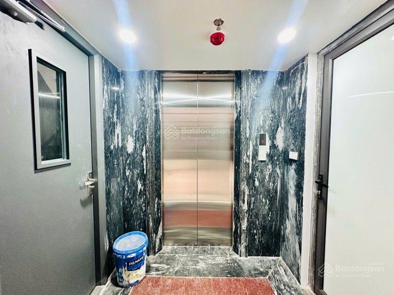 Cần bán siêu phẩm tòa văn phòng 10 tầng lô góc 2 mặt tiền trung tâm cầu giấy nghĩa đô, cầu giấy hn