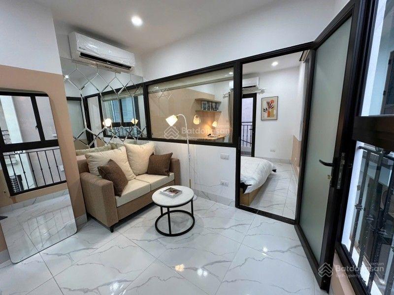 Cần bán gấp nhà đội cấn ba đình tòa căn hộ dịch vụ cao cấp 8 tầng 24 căn hộ dòng tiền 2.1 tỷ/năm