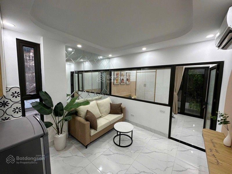 Cần bán gấp nhà đội cấn ba đình tòa căn hộ dịch vụ cao cấp 8 tầng 24 căn hộ dòng tiền 2.1 tỷ/năm