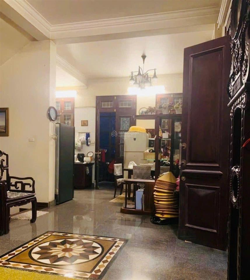 Bán biệt thự sân vườn đẳng cấp sát hồ tây, 2 ô tô tránh bể bơi riêng chờ thang máy kinh doanh