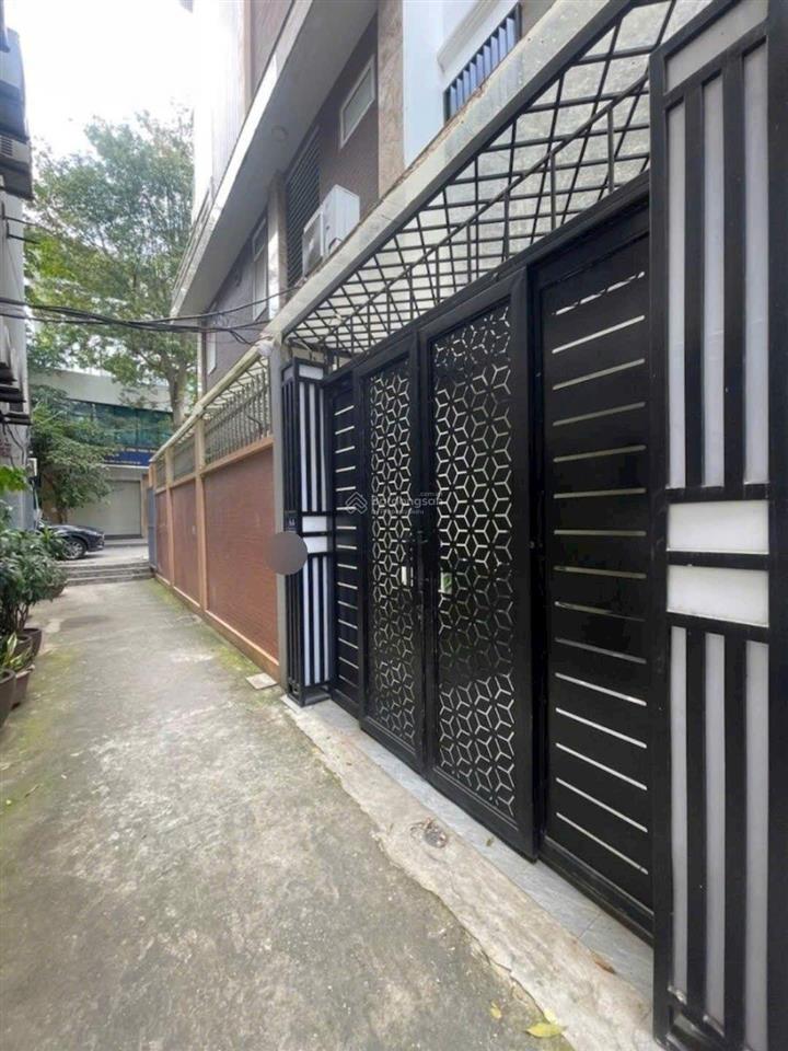 Chính chủ cần bán nhà riêng tại phố hoàng cầu, 22 tỷ, 65m2, giá tốt, bán gấp nhà có việc cần