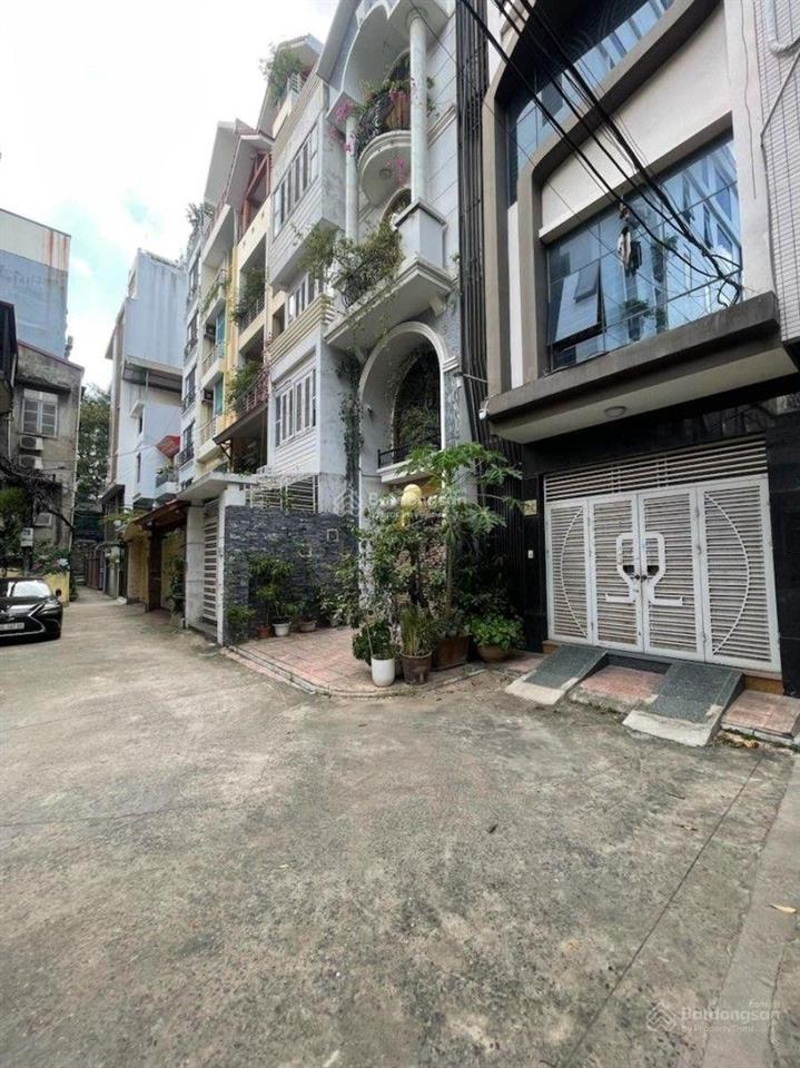 Chính chủ cần bán nhà riêng tại phố hoàng cầu, 22 tỷ, 65m2, giá tốt, bán gấp nhà có việc cần