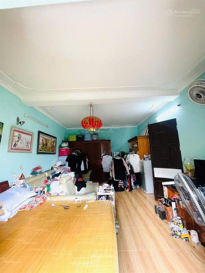 Bán nhà dịch vọng khúc thừa dụ lô đất vàng dòng tiền chỉ 32.5 tỷ sổ đỏ đẹp dt 115m,