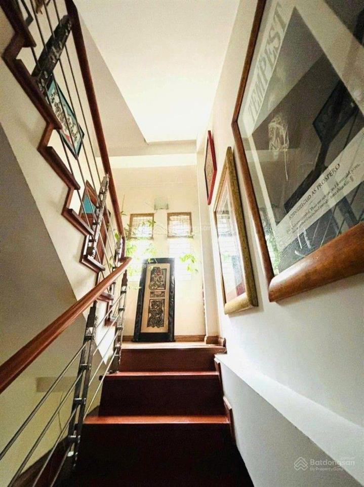 Nhà có việc cần gia đi gấp nhà mặt phố đồng cổ tây hồ chỉ 43 tỷ diện tích 80,2m mặt tiền 6,1m,sổ a4