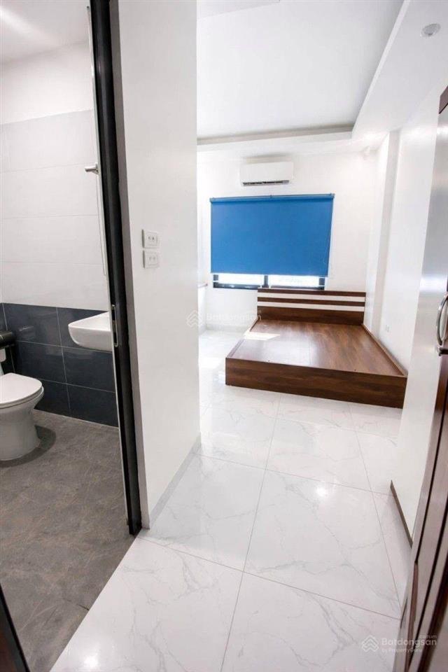 Bán nhà đức diễn toà chdv 6 tầng thang máy 8 căn hộ dòng tiền tốt, dt 47m2 x 6 tầng lô góc thoáng
