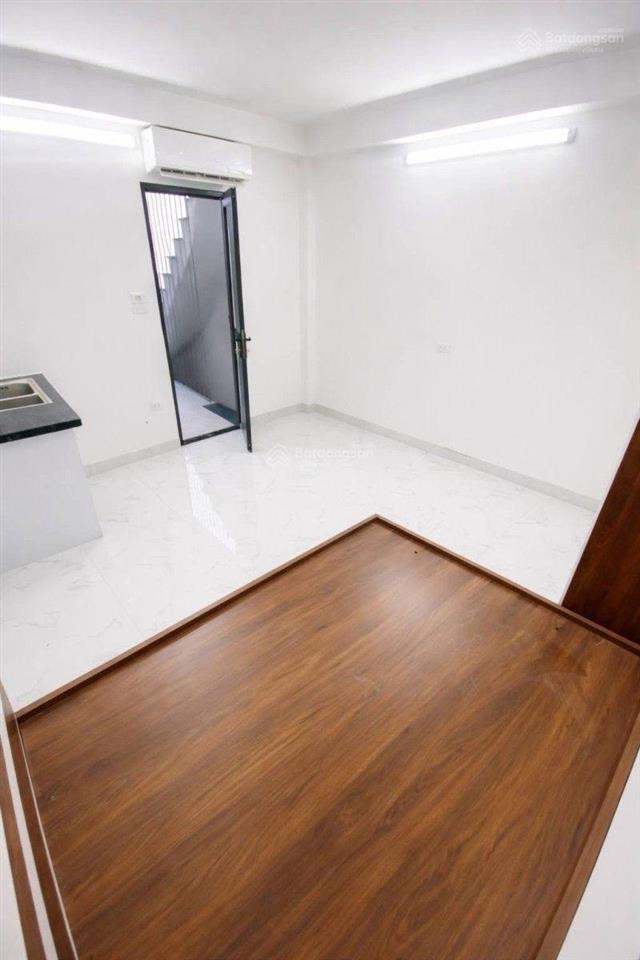 Bán nhà đức diễn toà chdv 6 tầng thang máy 8 căn hộ dòng tiền tốt, dt 47m2 x 6 tầng lô góc thoáng