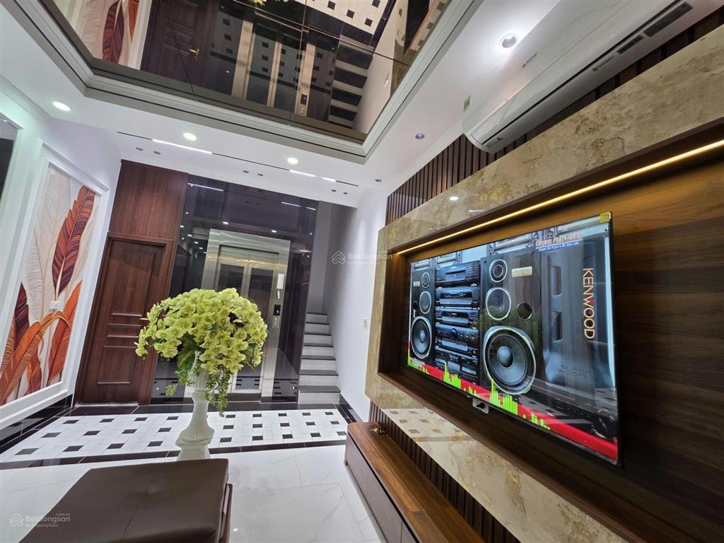 Bán nhà ngọc khánh ba đình hàng xóm vinhomes gardenia đẹp như khách sạn 5* full nội thất ở ngay