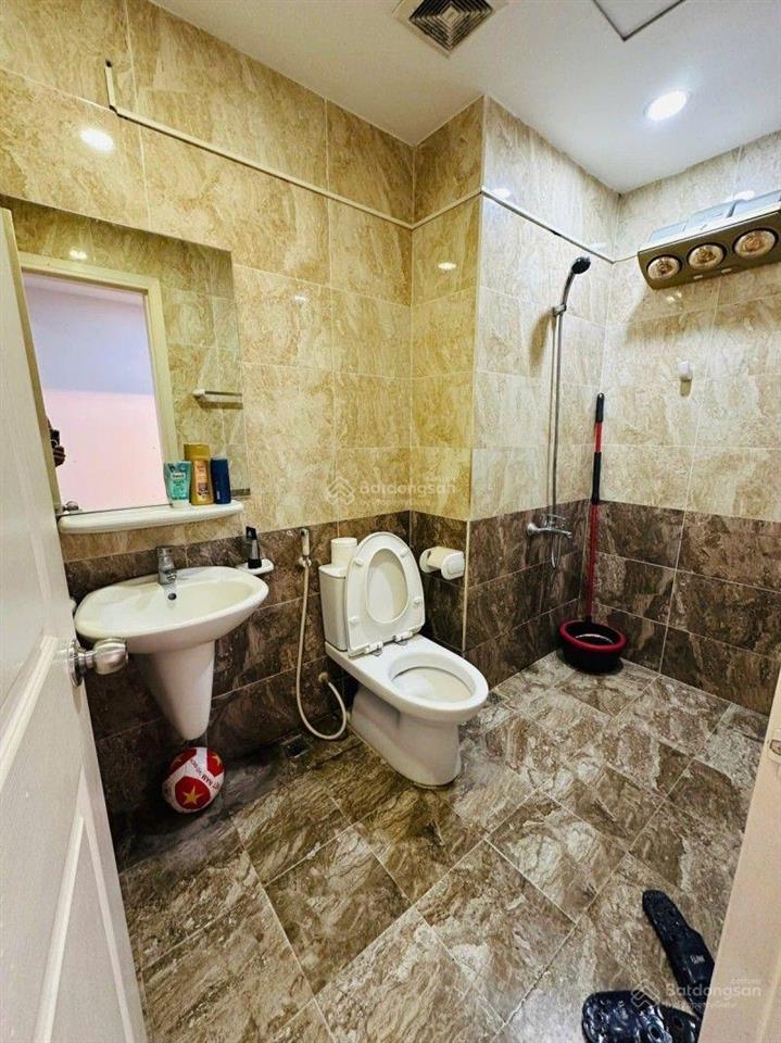 Chính chủ bán gấp căn hộ ecolife tây hồ 95m, 3pn, tầng đẹp tòa, view thoáng giá 9 tỷ không mặc cả