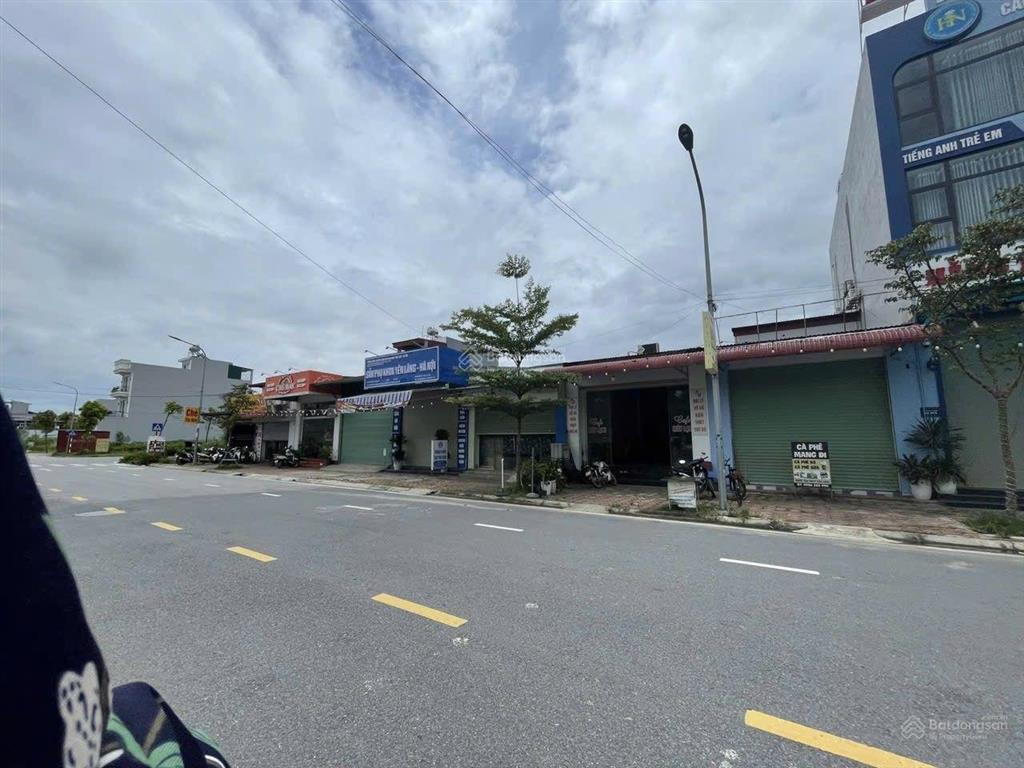 Cần bán gấp đất đấu giáliên mạcmê linhhà nội 95m2 mt 5m, giá 4,85 tỷ phân lô ôtô chạy vòng quanh