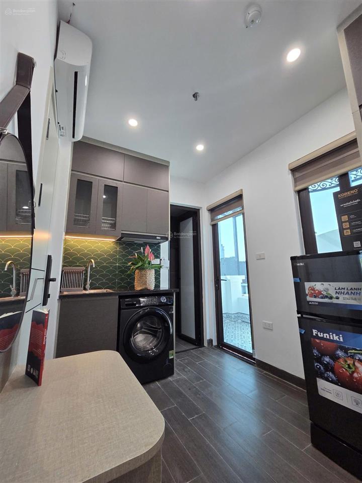 Cần bán gấp tòa căn hộ 50m2 15 phòng full nội thất dòng tiền 70tr/tháng, hồ tùng mậu cầu diễn hn