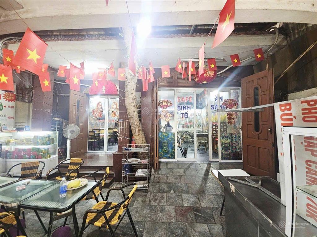 Chính chủ cần tiền bán gấp nhà đội nhân ba đình | 102m² | mặt tiền rộng 2 mặt thoáng 4 tầng 38 tỷ