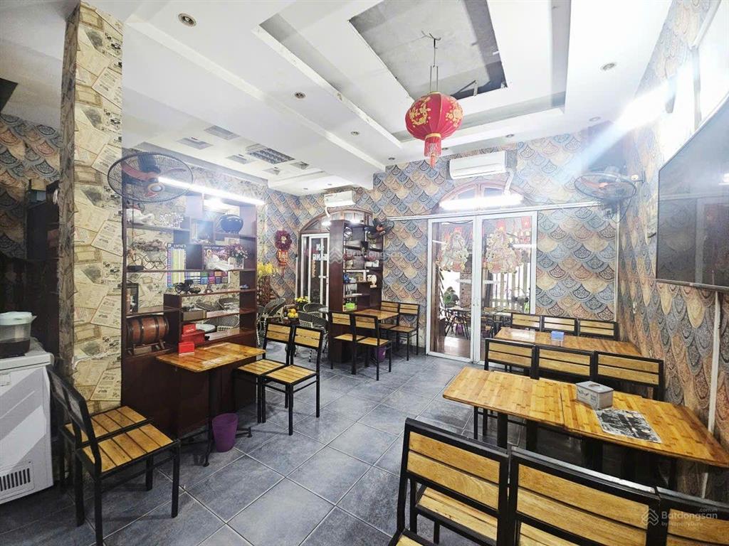 Chính chủ cần tiền bán gấp nhà đội nhân ba đình | 102m² | mặt tiền rộng 2 mặt thoáng 4 tầng 38 tỷ
