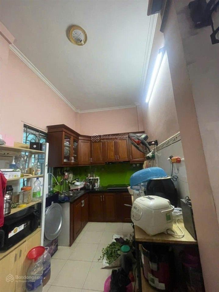 Bán nhà dòng tiền kiều mai 150m2, 18 phòng cho thuê, giá 19 tỷ giảm 4 lần rất sâu còn 126tr/m2