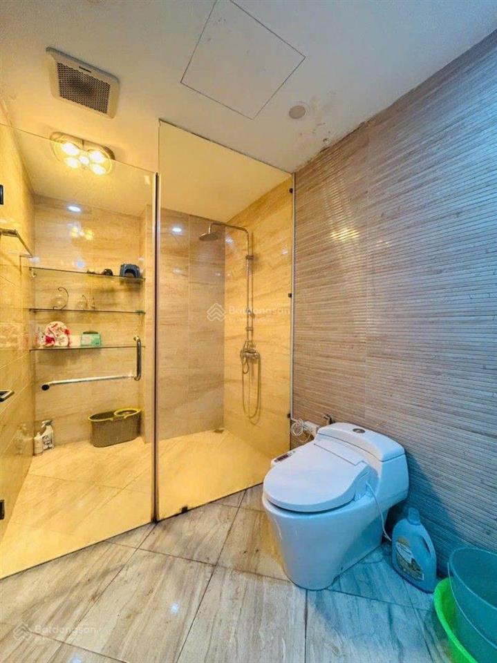 Bán căn hộ c'land lê đức thọ 153m 3pn 2 ban công view mỹ đình $9,8 tỷ
căn hộ c'land lê đức thọ