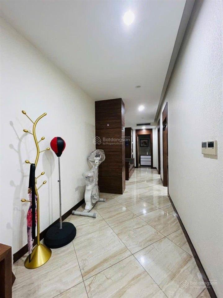 Bán căn hộ c'land lê đức thọ 153m 3pn 2 ban công view mỹ đình $9,8 tỷ
căn hộ c'land lê đức thọ