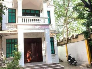 Cần bán biệt thự nguyễn văn giáp 310m mặt phố lô góc 2 mặt thoáng 79 tỷ, hàng xóm vinhomes gardenia
