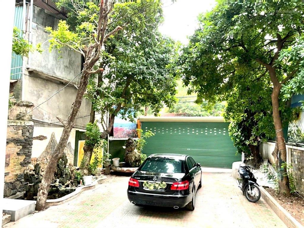 Cần bán biệt thự nguyễn văn giáp 310m mặt phố lô góc 2 mặt thoáng 79 tỷ, hàng xóm vinhomes gardenia