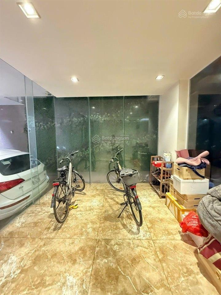 Chính chủ cần tiền gấp bán nhà thụy khuê lô góc thang máy kd, dt 102m mt 9,5m 5 tầng 39.99 tỷ