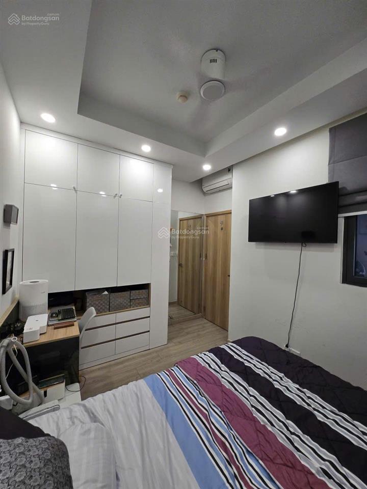 Bán căn hộ emerald celadon city 02pn view hồ trung tâm full nội thất thiết kế cao cấp