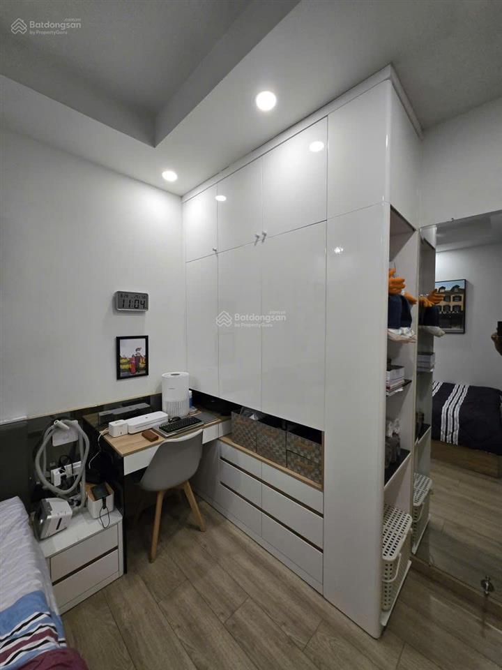 Bán căn hộ emerald celadon city 02pn view hồ trung tâm full nội thất thiết kế cao cấp