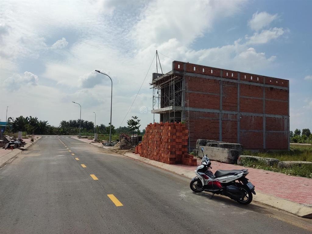 Chính chủ bán đất tdc khánh hậu đường d1 12m