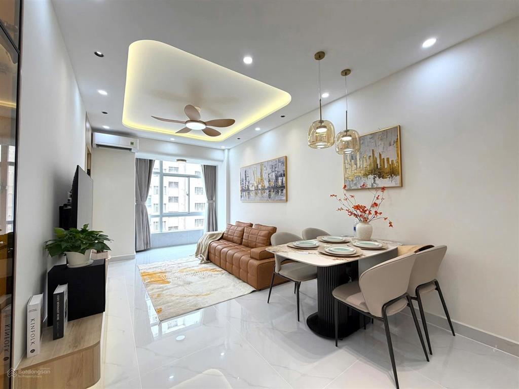 Bán căn hộ sky garden 3, phú mỹ hưng, q7  3pn 2wc nội thất cao cấp đang có hđt 32 triệu/tháng