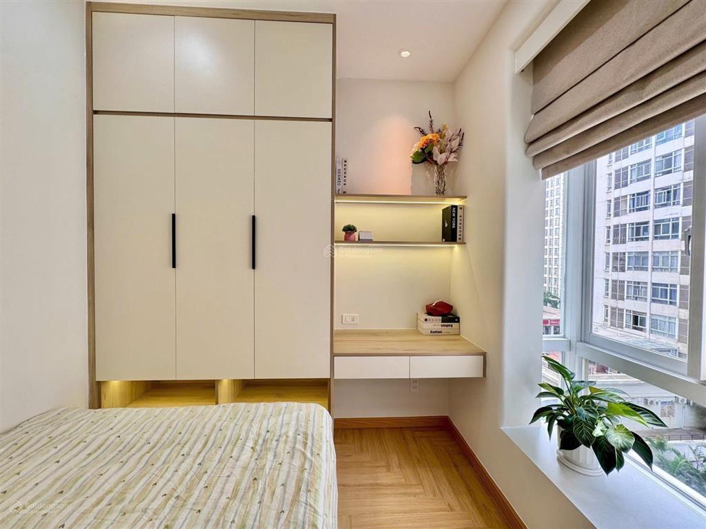 Bán căn hộ sky garden 3, phú mỹ hưng, q7  3pn 2wc nội thất cao cấp đang có hđt 32 triệu/tháng