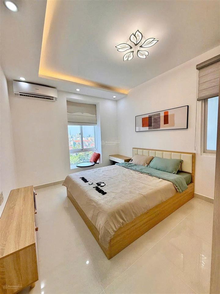 Bán căn hộ sky garden view sông, view thành phố 56m2 2pn có sẵn hđt 17tr