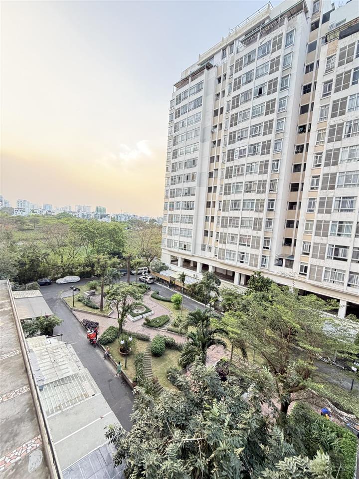 Bán gấp căn hộ sky garden 3, diện tích 69m2  2pn 2wc lầu 6. giá đầu tư 4.5 tỷ giá hời