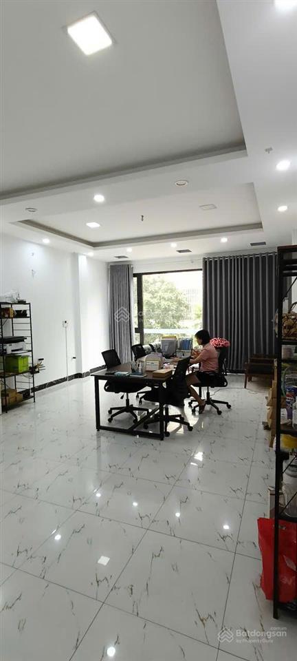 Cho thuê nhà riêng cạnh aeon mall dương nội, hà đông. dt 55m2*6,5 tầng.mt 5m. có thang máy ,đh .