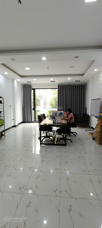 Cho thuê nhà riêng cạnh aeon mall dương nội, hà đông. dt 55m2*6,5 tầng.mt 5m. có thang máy ,đh .