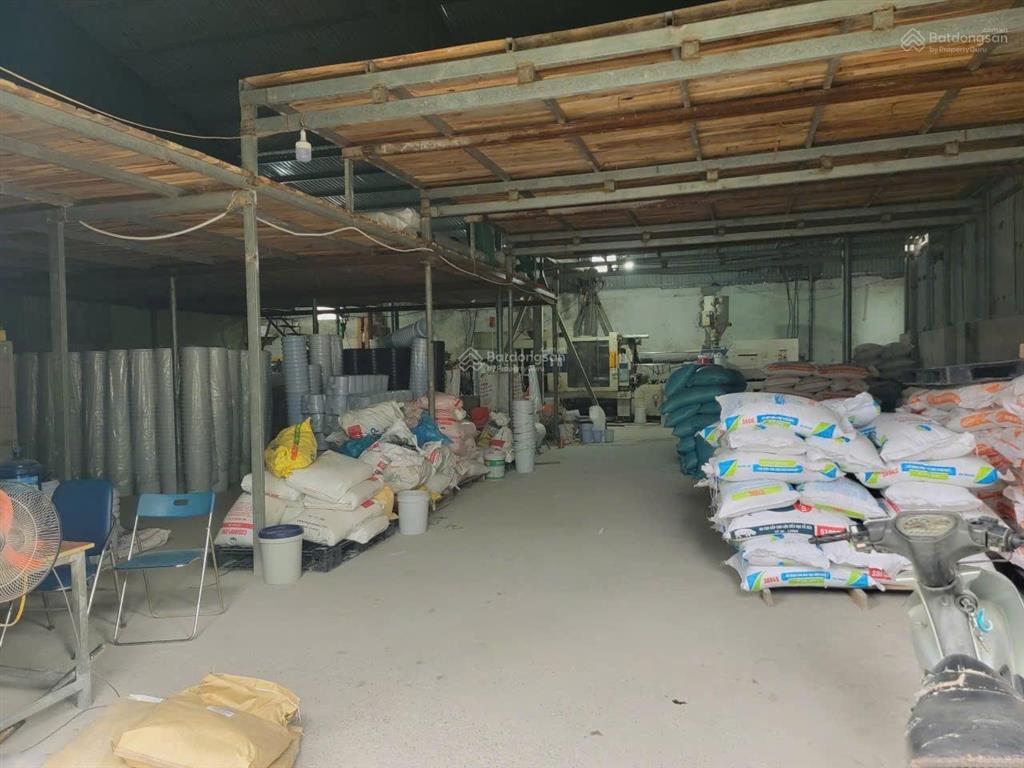 Cho thuê nhà xưởng tại phượng bãi, biên giang. hà đông. dt 300m2. giá 55k/m2