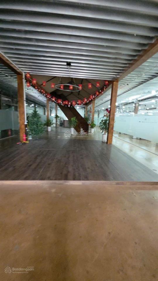 Tôi chính chủ cần bán nhà xưởng tại ccn vừa và nhỏ từ liêm. dt 1500m2. mt30m . giá 28tr/m2. (tl)