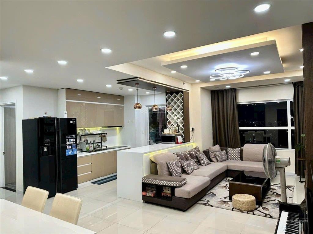 Bán căn hộ sunrise city 97m2, 2pn giá chỉ 7.9 tỷ, thương lượng.  0937 436 *** m tâm