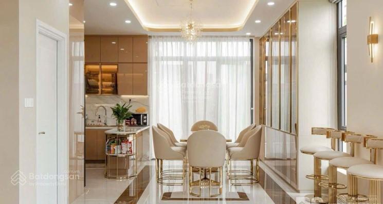 Bán căn hộ sunrise city 130m2, 10 tỷ, 3pn, 2wc tại nguyễn hữu thọ, tân hưng, q7, hcm