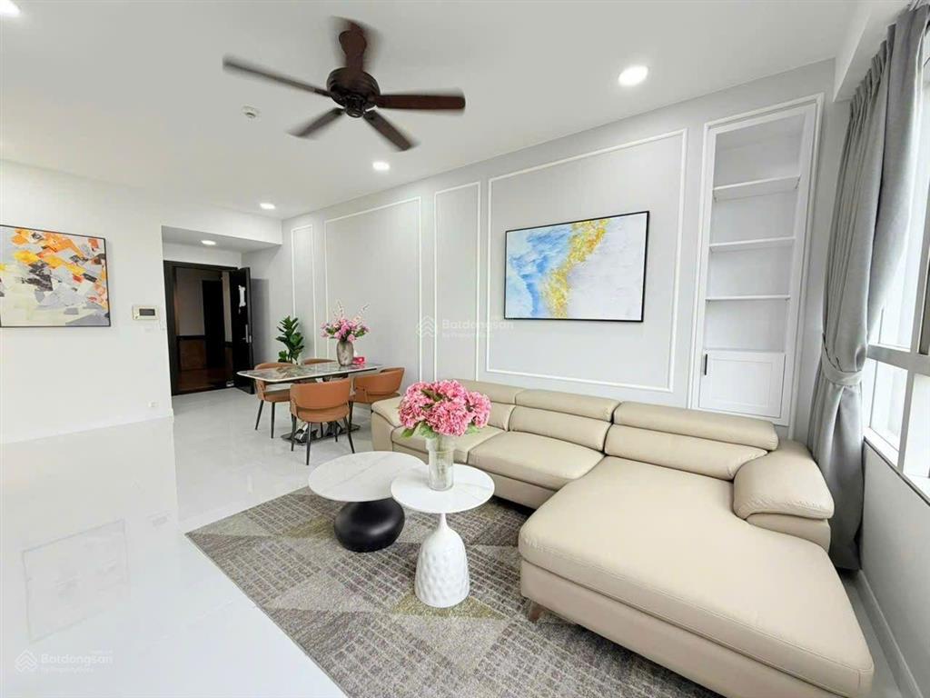 Bán căn hộ sunrise city khu south 106m2  3pn. bán 7.8 tỷ, tl
